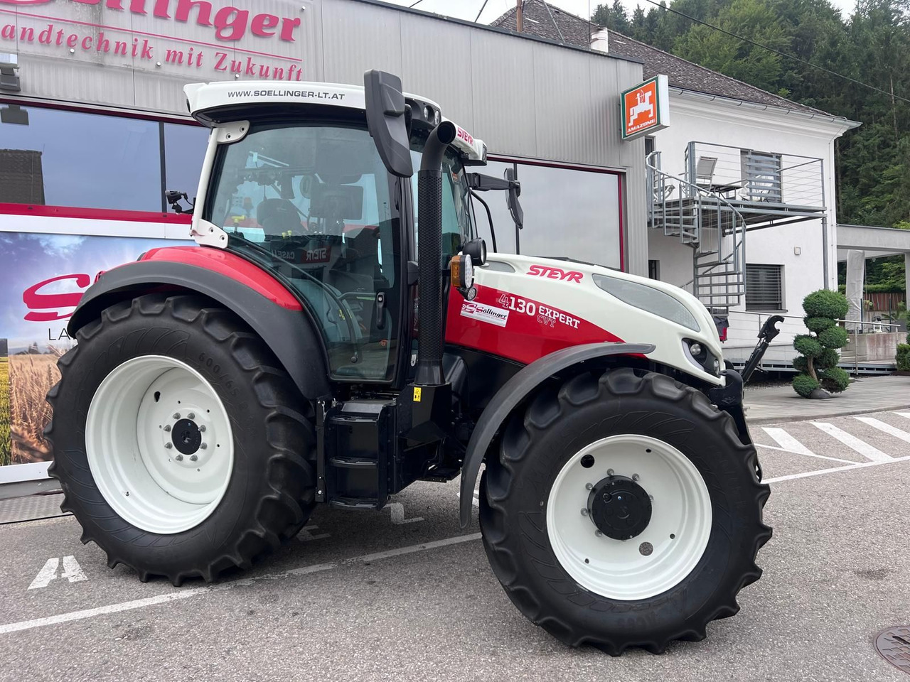 Steyr 4130 Expert CVT - Traktor: pilt 4 Steyr 4130 Expert CVT - Traktor: pilt 4