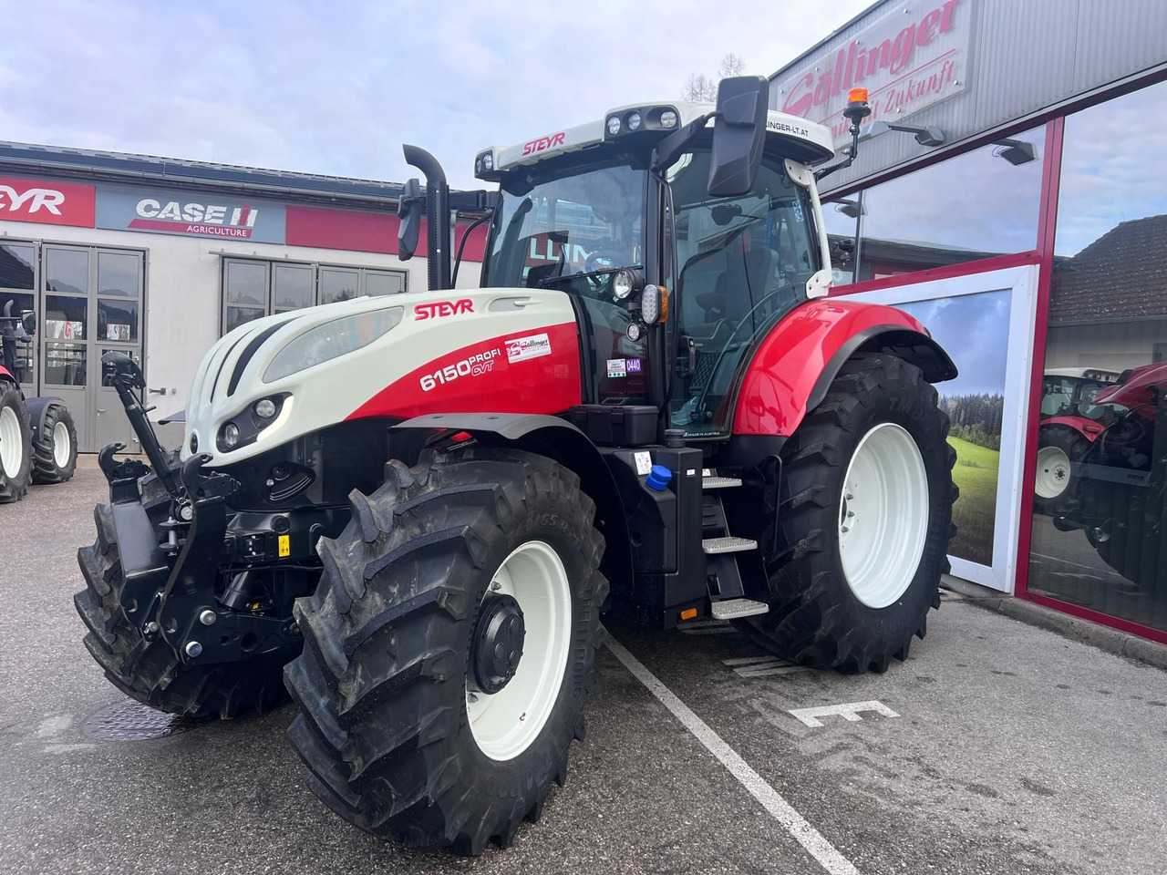 Steyr 6150 Profi CVT (Stage V) - Traktor: pilt 1 Steyr 6150 Profi CVT (Stage V) - Traktor: pilt 1