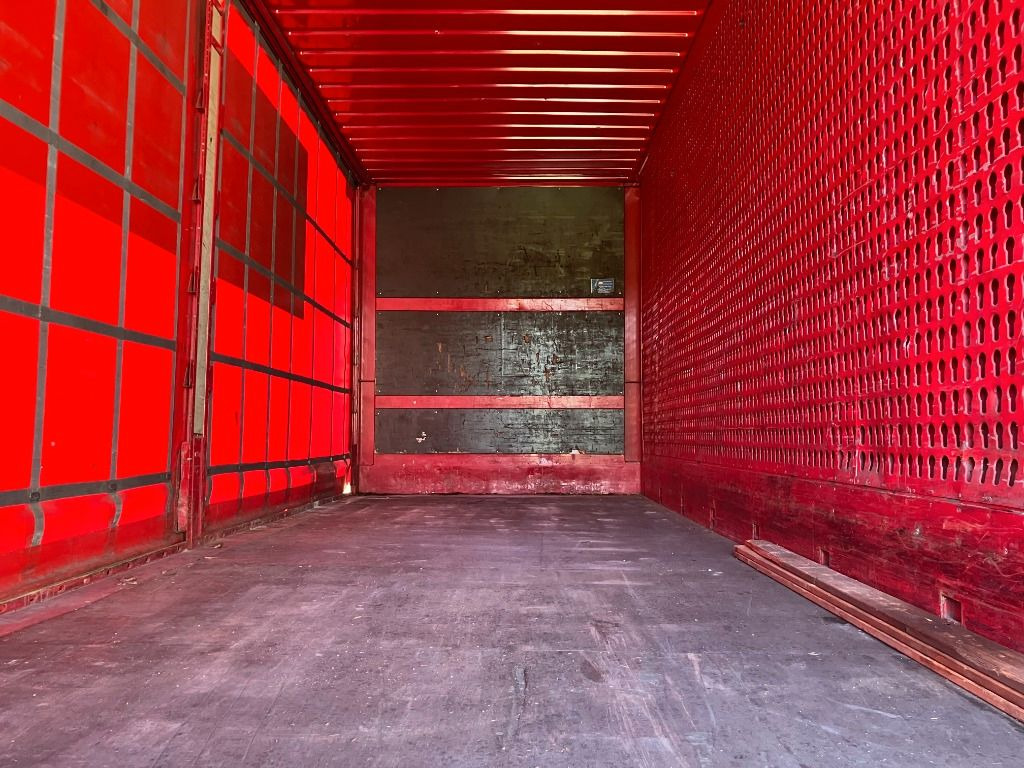 Krone Wechselbrücke Koffer - Kardinakülje vahetuskorpus: pilt 5 Krone Wechselbrücke Koffer - Kardinakülje vahetuskorpus: pilt 5
