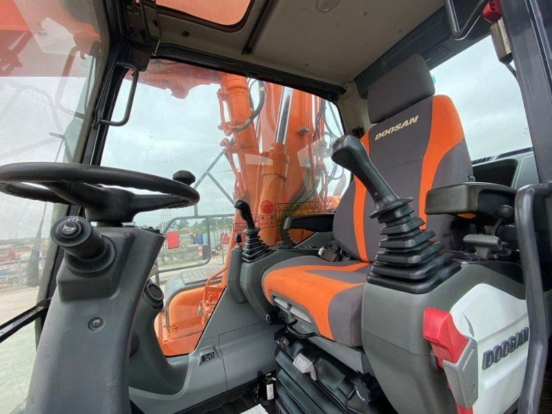 Doosan DX160 - Ratastel ekskavaator: pilt 5 Doosan DX160 - Ratastel ekskavaator: pilt 5