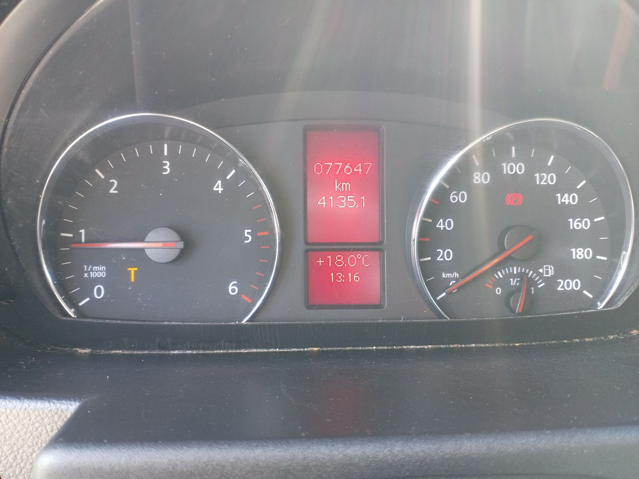 Volkswagen Crafter 50 Koffer 2.0 TDI LR 120 kW Diesel - Tarbesõiduk furgoon: pilt 4 Volkswagen Crafter 50 Koffer 2.0 TDI LR 120 kW Diesel - Tarbesõiduk furgoon: pilt 4