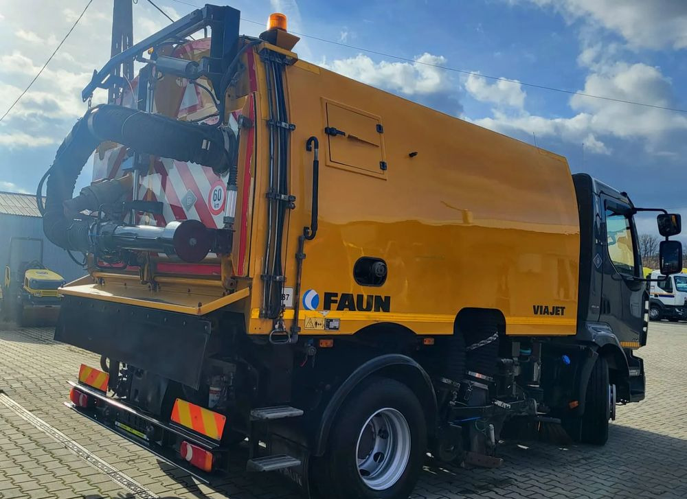 Renault Midlum - Prügiauto: pilt 4 Renault Midlum - Prügiauto: pilt 4