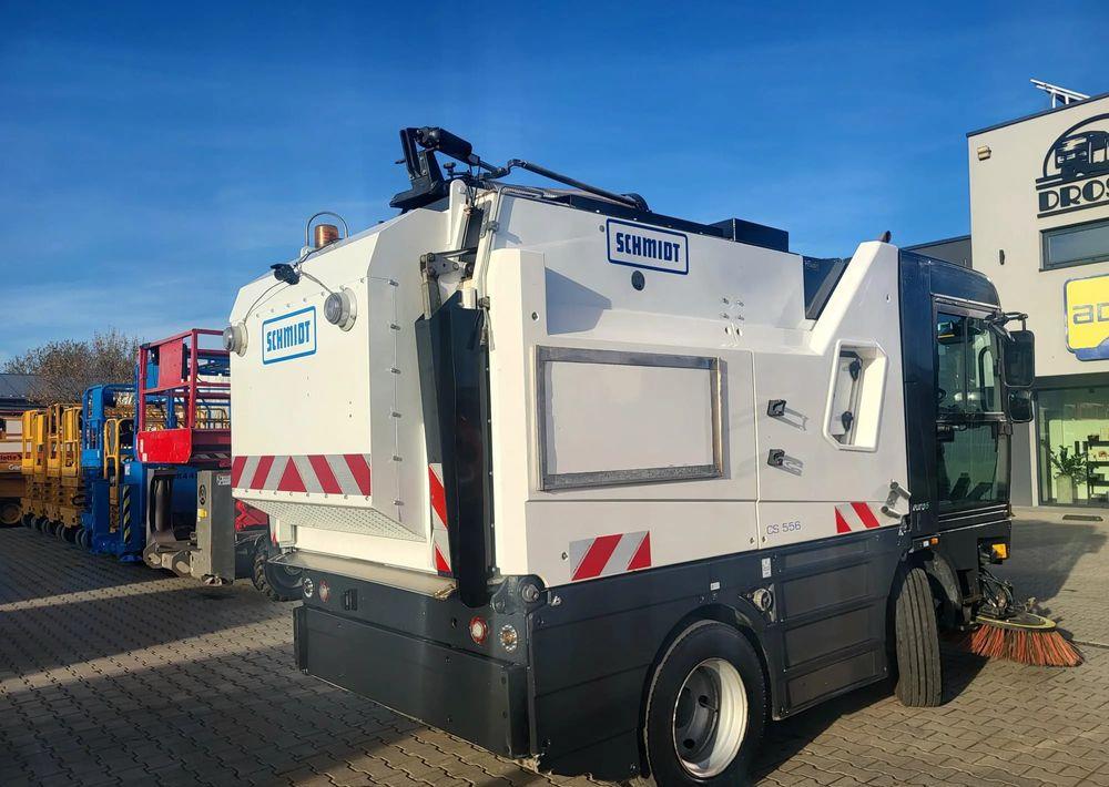 Schmidt COMPACT 400 - Prügiauto: pilt 3 Schmidt COMPACT 400 - Prügiauto: pilt 3