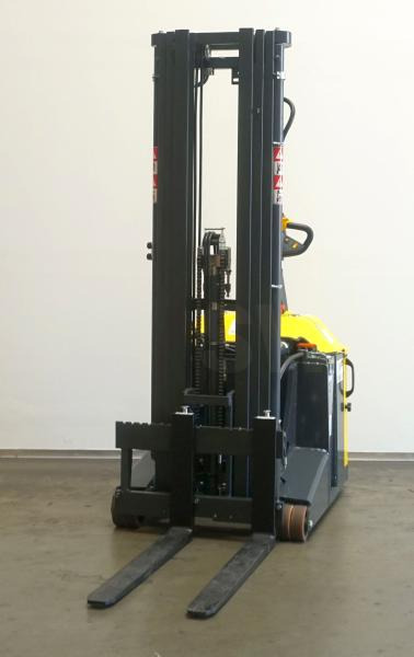 Combilift CS1250 - Virnastaja: pilt 2 Combilift CS1250 - Virnastaja: pilt 2