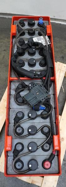 GRUMA 24 Volt 3 PzS 375 Ah - Aku - Materjali käitlemise seade: pilt 3 GRUMA 24 Volt 3 PzS 375 Ah - Aku - Materjali käitlemise seade: pilt 3