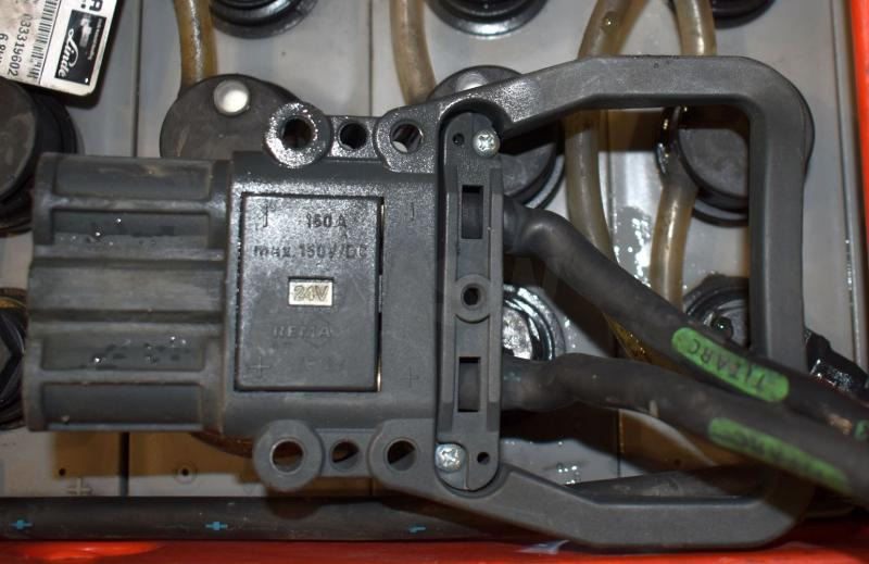 GRUMA 24 Volt 3 PzS 375 Ah - Aku - Materjali käitlemise seade: pilt 4 GRUMA 24 Volt 3 PzS 375 Ah - Aku - Materjali käitlemise seade: pilt 4