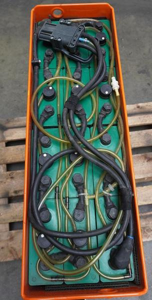 GRUMA 24 Volt 4 PzS 620 Ah - Aku: pilt 3 GRUMA 24 Volt 4 PzS 620 Ah - Aku: pilt 3