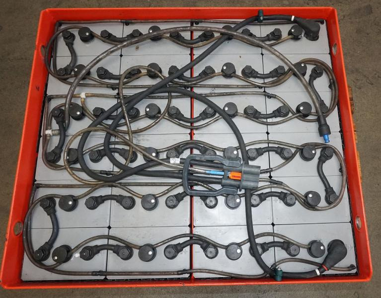 GRUMA 48 Volt 6 PzS 630 Ah - Aku: pilt 3 GRUMA 48 Volt 6 PzS 630 Ah - Aku: pilt 3