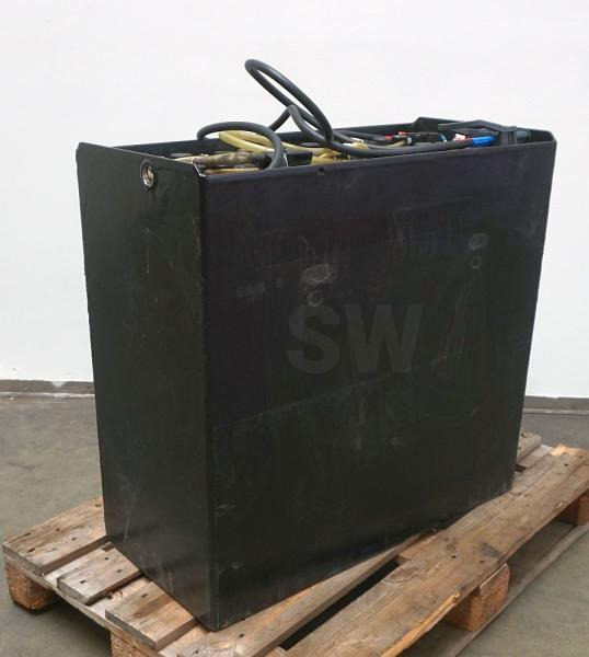 HAWKER 24 Volt 6 PzS 930 Ah - Aku: pilt 3 HAWKER 24 Volt 6 PzS 930 Ah - Aku: pilt 3