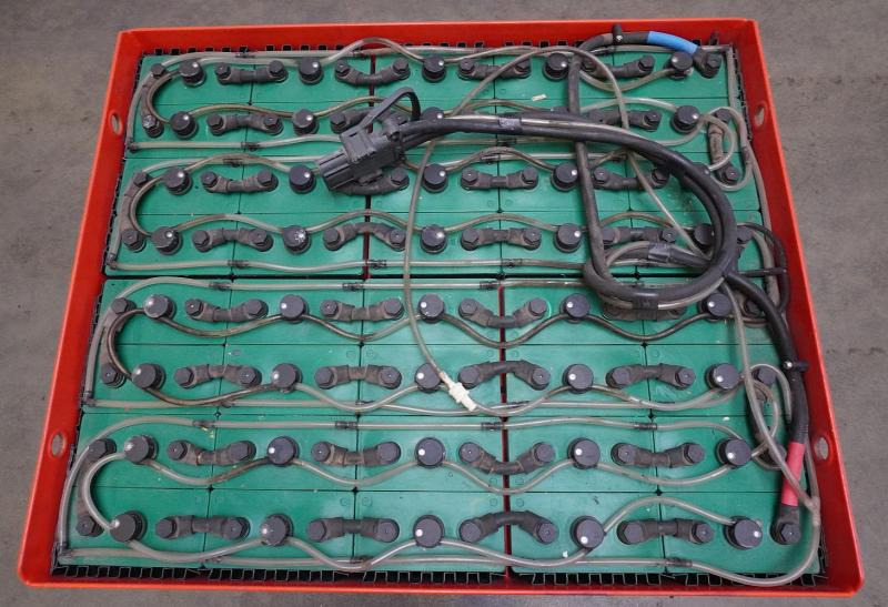 HOPPECKE 80 Volt 5 PzS 775 Ah - Aku: pilt 3 HOPPECKE 80 Volt 5 PzS 775 Ah - Aku: pilt 3