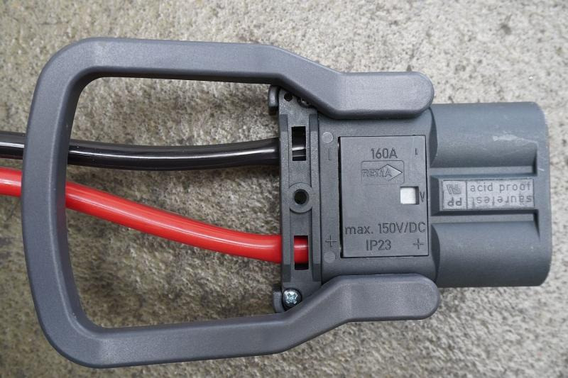 INDUSTRIE AUTOMATION Powertron HE E 24V / 50A - Aku: pilt 4 INDUSTRIE AUTOMATION Powertron HE E 24V / 50A - Aku: pilt 4