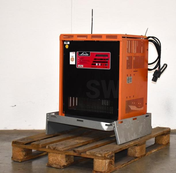 INDUSTRIE AUTOMATION intronic B puls D 48V/90A - Aku: pilt 1 INDUSTRIE AUTOMATION intronic B puls D 48V/90A - Aku: pilt 1