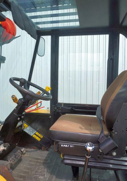 Jcb 940-4 - Ebatasasel maastikul kohanduv kahveltõstuk: pilt 3 Jcb 940-4 - Ebatasasel maastikul kohanduv kahveltõstuk: pilt 3