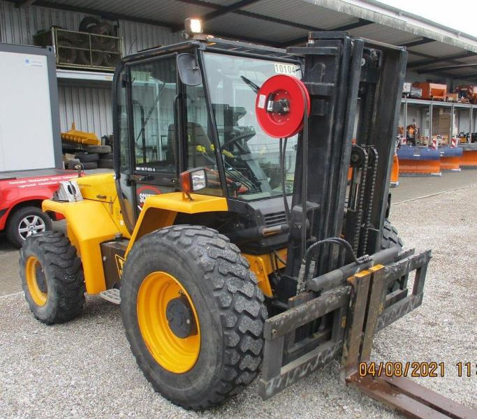 Jcb 940-4 - Ebatasasel maastikul kohanduv kahveltõstuk: pilt 1 Jcb 940-4 - Ebatasasel maastikul kohanduv kahveltõstuk: pilt 1