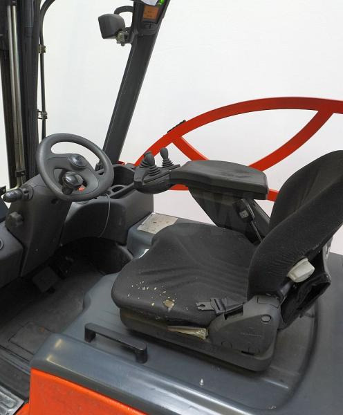 Linde E 18 PH 386 - Elektritõstuk: pilt 3 Linde E 18 PH 386 - Elektritõstuk: pilt 3