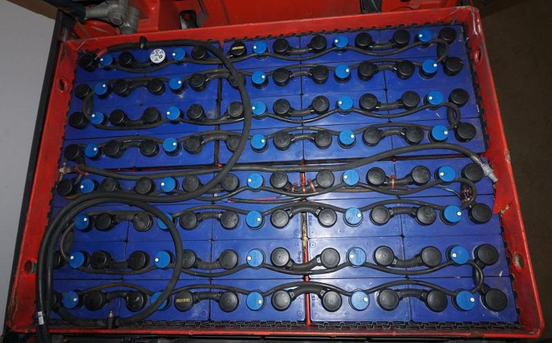 Linde E 30/600 H 387 - Elektritõstuk: pilt 5 Linde E 30/600 H 387 - Elektritõstuk: pilt 5