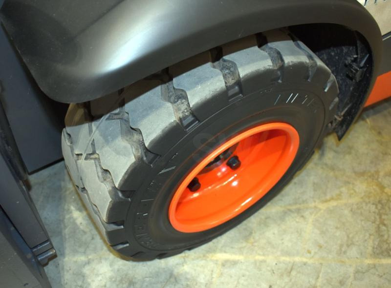 Linde H 20 D EVO 391-00 - Diiseltõstuk: pilt 5 Linde H 20 D EVO 391-00 - Diiseltõstuk: pilt 5