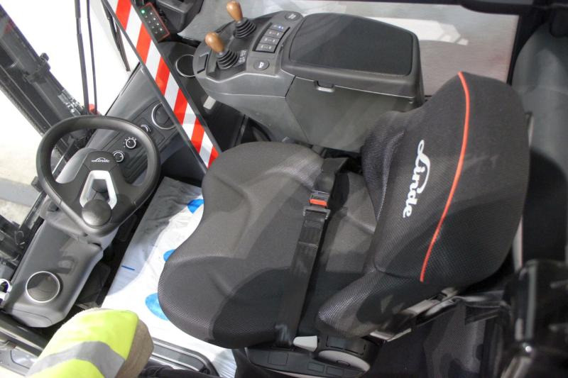 Linde H 30 D 1202 - Diiseltõstuk: pilt 4 Linde H 30 D 1202 - Diiseltõstuk: pilt 4