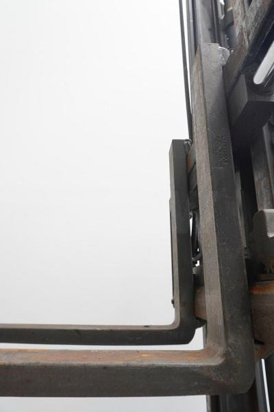 Linde H 30 T EVO 393-02 - Gaasitõstuk: pilt 5 Linde H 30 T EVO 393-02 - Gaasitõstuk: pilt 5