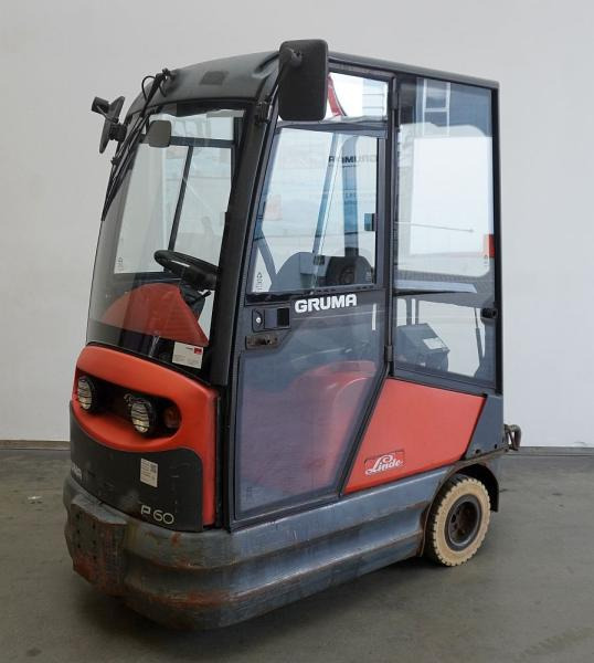 Linde P 60 Z 126 - Puksiirtraktor: pilt 1 Linde P 60 Z 126 - Puksiirtraktor: pilt 1