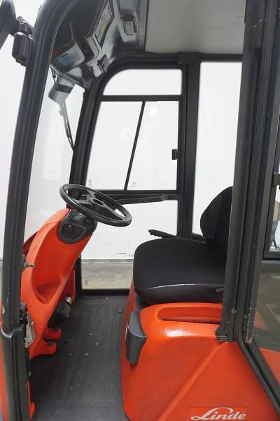 Linde P 60 Z 126 - Puksiirtraktor: pilt 3 Linde P 60 Z 126 - Puksiirtraktor: pilt 3
