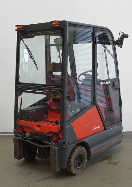 Linde P 60 Z 126 - Puksiirtraktor: pilt 2 Linde P 60 Z 126 - Puksiirtraktor: pilt 2