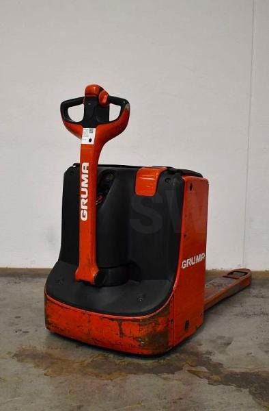 Linde T 16 1152 - Kaubaaluste tõstuk: pilt 1 Linde T 16 1152 - Kaubaaluste tõstuk: pilt 1