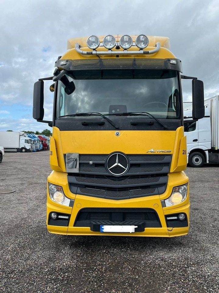 Mercedes-Benz 2548 SERIE NR 7342 - Konteinerveduk/ Tõstukiga veoauto: pilt 3 Mercedes-Benz 2548 SERIE NR 7342 - Konteinerveduk/ Tõstukiga veoauto: pilt 3