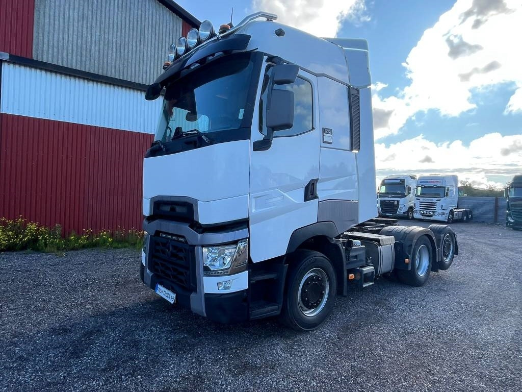 Renault T serie nr 0153 - Sadulveok: pilt 1 Renault T serie nr 0153 - Sadulveok: pilt 1