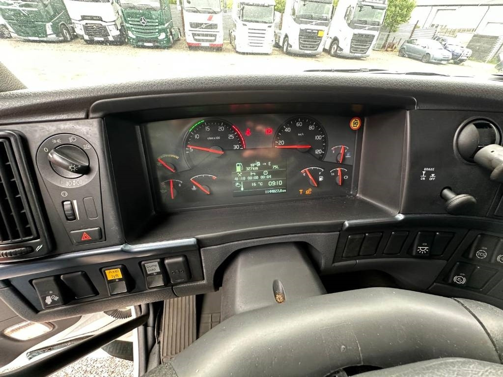 Volvo FH 6*2 serie 1178 - Sadulveok: pilt 5 Volvo FH 6*2 serie 1178 - Sadulveok: pilt 5