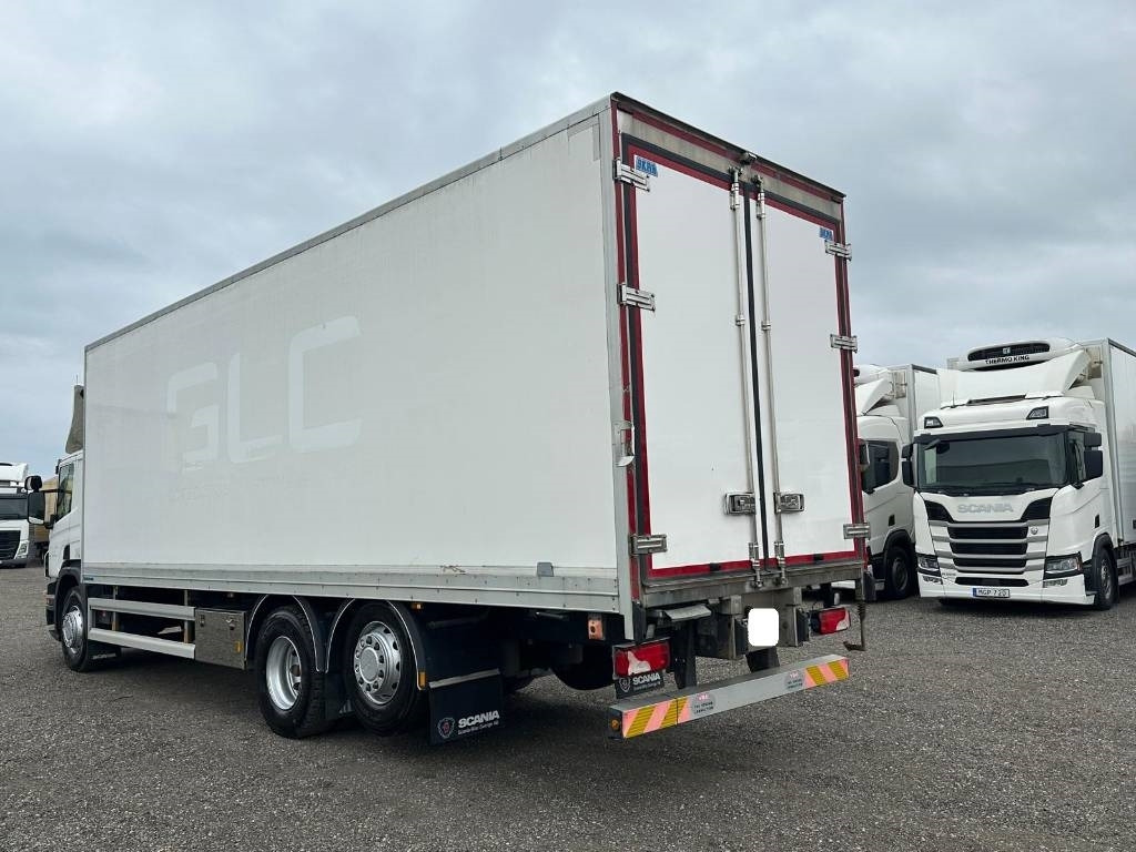 Scania P320LB6X2*4MNB serie 9057 - Kasti veoauto: pilt 2 Scania P320LB6X2*4MNB serie 9057 - Kasti veoauto: pilt 2