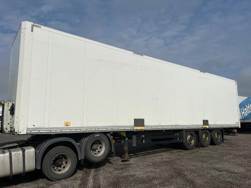 Schmitz Cargobull serie 2615 - Furgoonpoolhaagis: pilt 2 Schmitz Cargobull serie 2615 - Furgoonpoolhaagis: pilt 2
