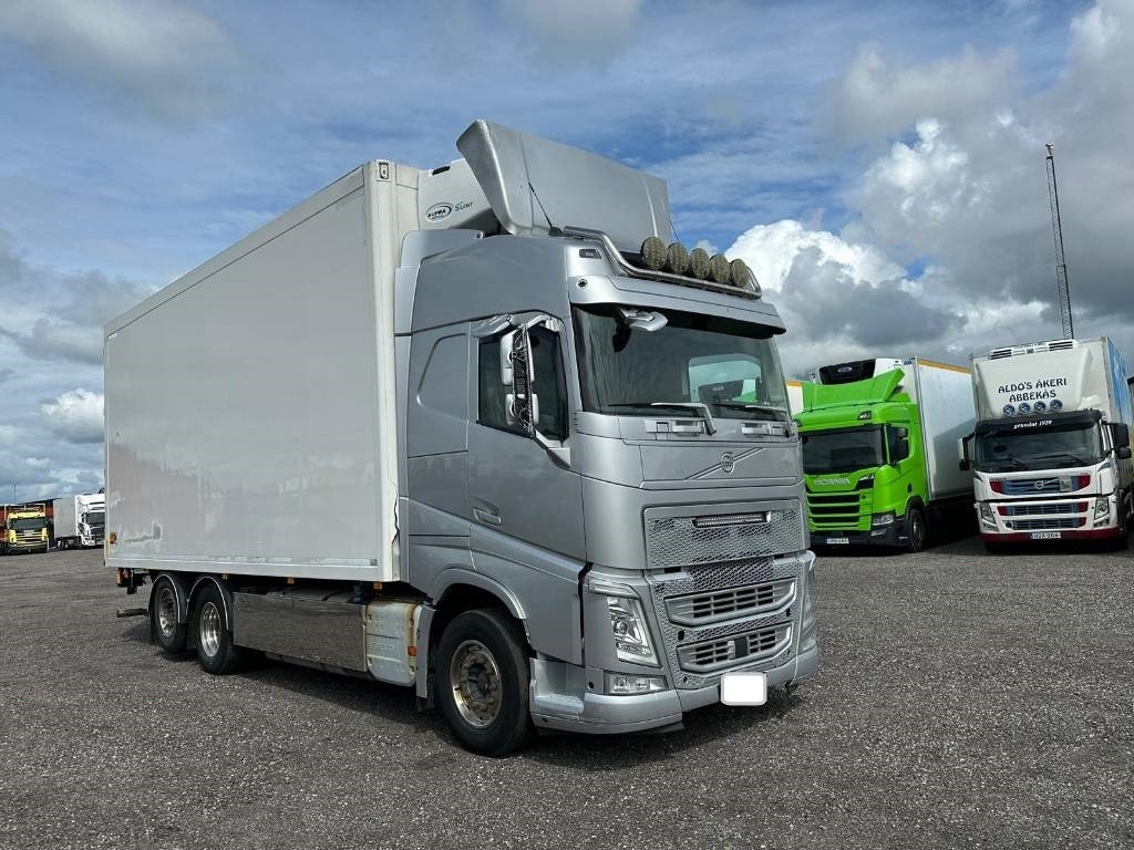 Volvo FH 500 Serie 1617 - Külmutiga veoauto: pilt 2 Volvo FH 500 Serie 1617 - Külmutiga veoauto: pilt 2
