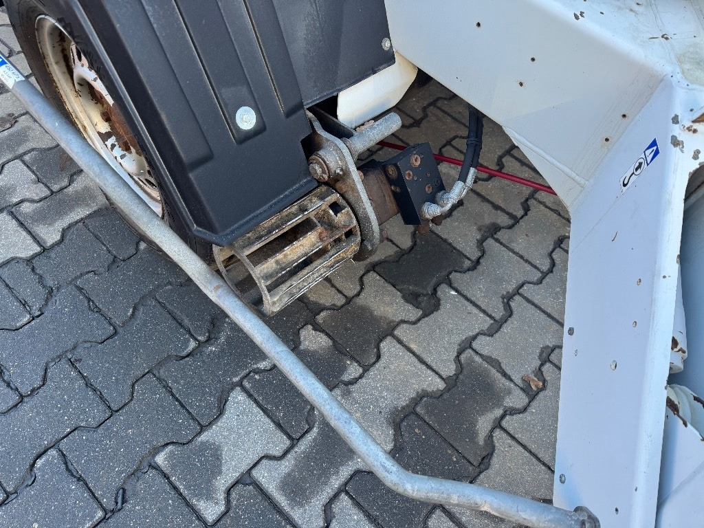 Dino 160 XT - Järelveetav korvtõstuk: pilt 3 Dino 160 XT - Järelveetav korvtõstuk: pilt 3