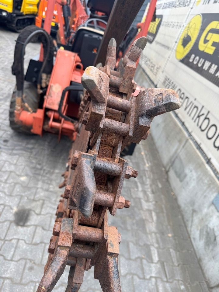 Kraavikaevamismasin Ditch Witch RT 40: pilt 6 Kraavikaevamismasin Ditch Witch RT 40: pilt 6