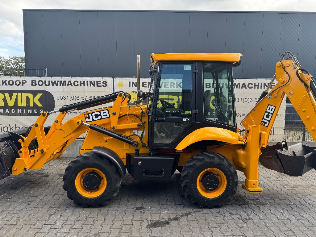 JCB 2 CX - Ekskavaator-laadur: pilt 1 JCB 2 CX - Ekskavaator-laadur: pilt 1