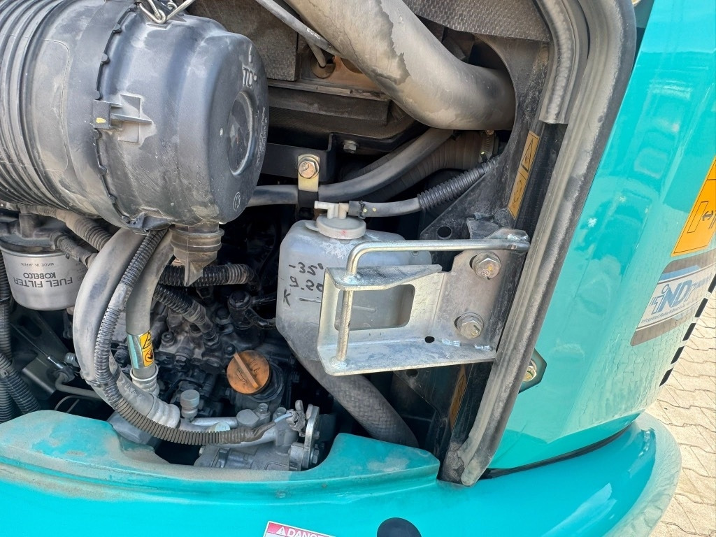 Miniekskavaator Kobelco SK 35 SR: pilt 9
