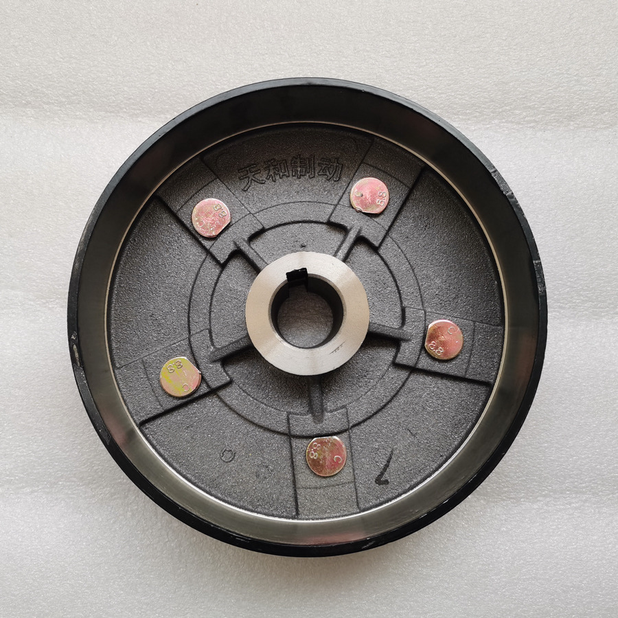 Qingdao Promising Brake Drum for AGT KRW23 Wheel Loader - Piduritrumlid - Rataslaadur: pilt 2 Qingdao Promising Brake Drum for AGT KRW23 Wheel Loader - Piduritrumlid - Rataslaadur: pilt 2