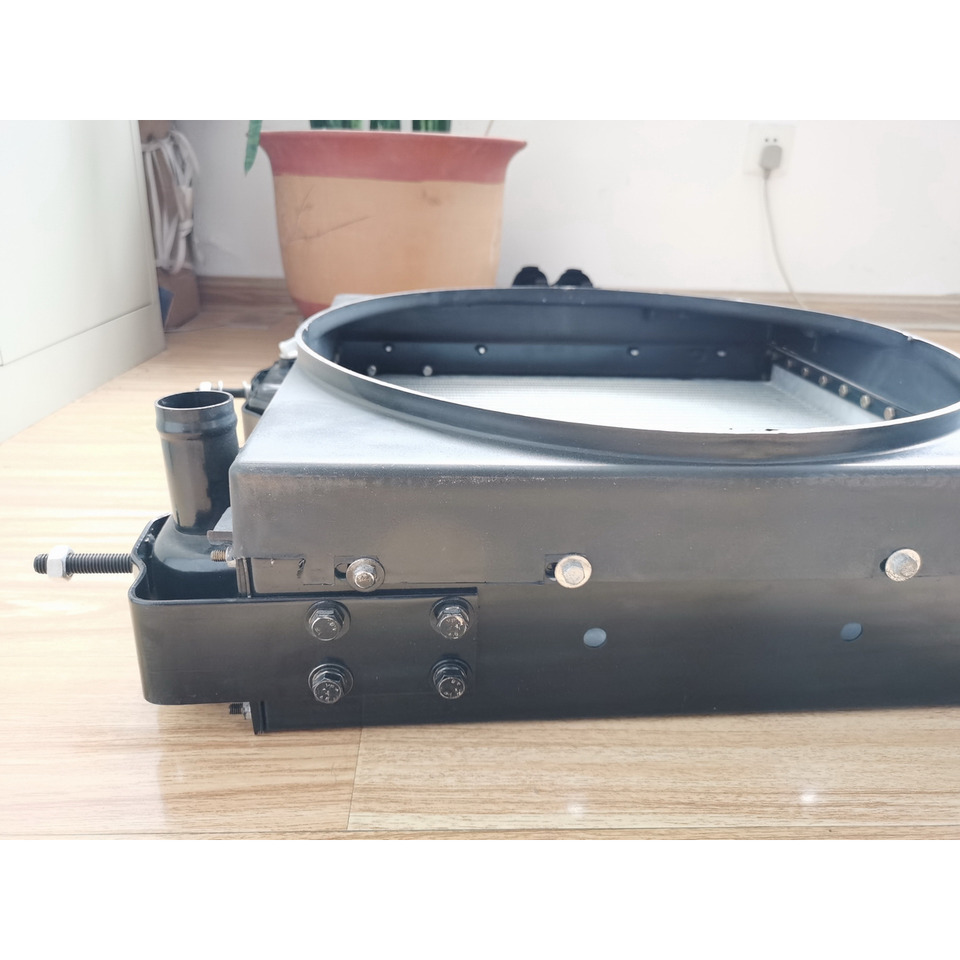 XINCHAI C490BPG Original Radiator - Radiaator - Rataslaadur: pilt 4 XINCHAI C490BPG Original Radiator - Radiaator - Rataslaadur: pilt 4