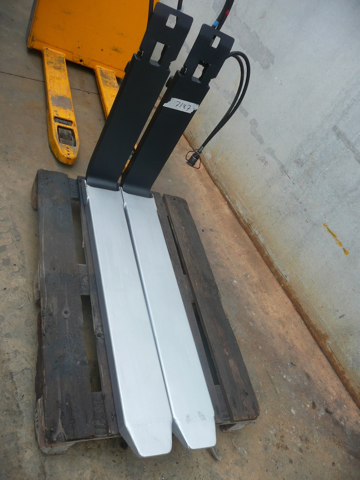 KAUP HORQUILLAS EXTENSIBLES 4.8T180CT - Kahvlid - Materjali käitlemise seade: pilt 1 KAUP HORQUILLAS EXTENSIBLES 4.8T180CT - Kahvlid - Materjali käitlemise seade: pilt 1