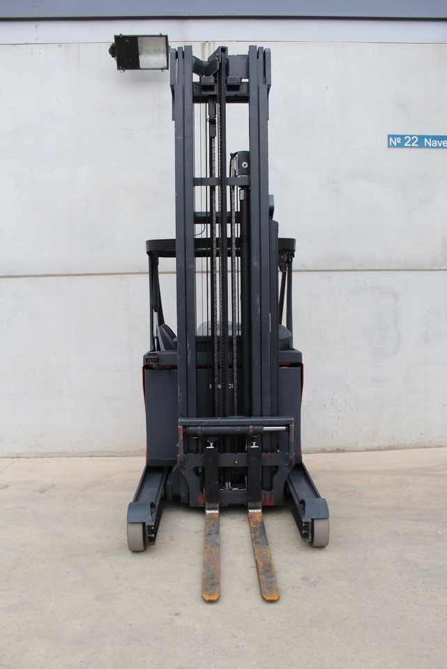 Linde R 16 - Lükandmastiga tõstuk: pilt 5 Linde R 16 - Lükandmastiga tõstuk: pilt 5