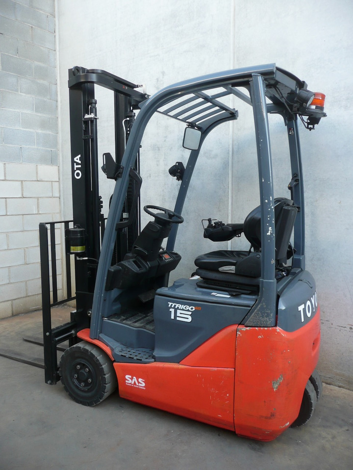 Toyota 8FBE15T - Elektritõstuk: pilt 4 Toyota 8FBE15T - Elektritõstuk: pilt 4