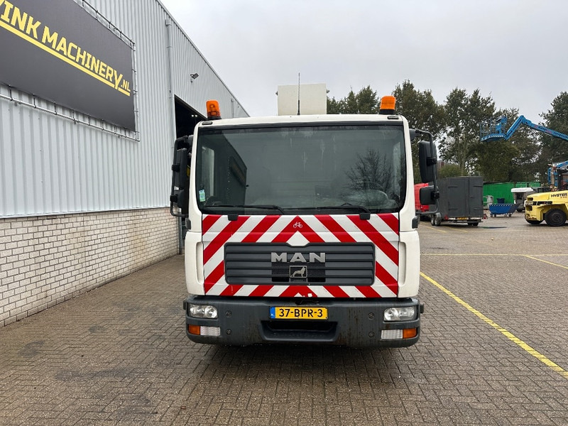 BISON Palfinger TKA 17 - Veoautolt tõusev platvorm: pilt 3 BISON Palfinger TKA 17 - Veoautolt tõusev platvorm: pilt 3