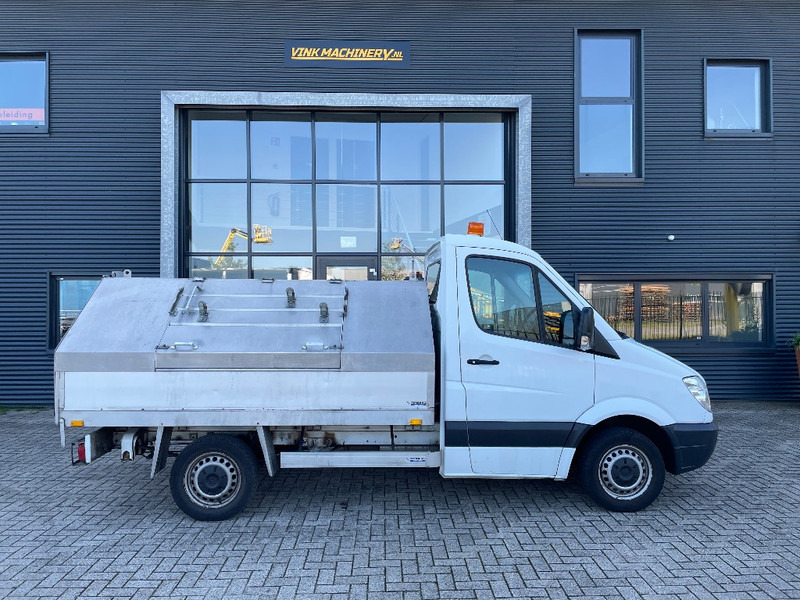 Mercedes-Benz Vuilnisauto 213CDI - Prügiauto: pilt 1 Mercedes-Benz Vuilnisauto 213CDI - Prügiauto: pilt 1