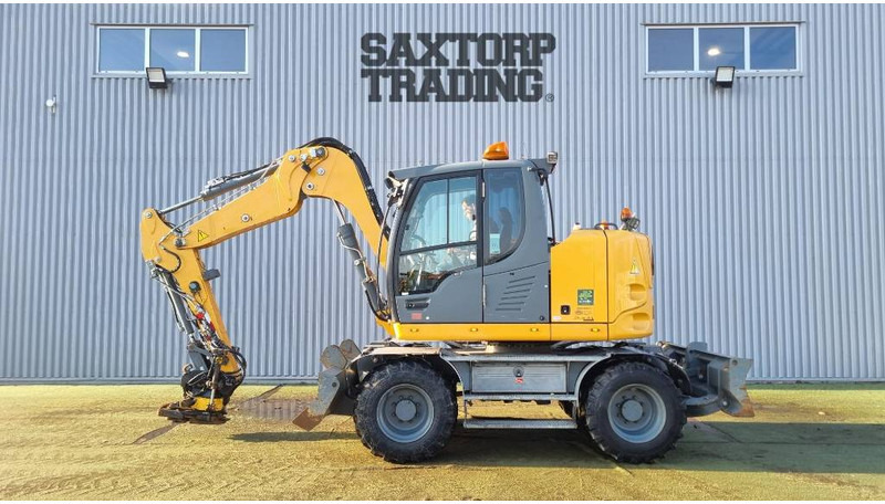 Liebherr A910 Compact, Hjulgrävare - Ratastel ekskavaator: pilt 2 Liebherr A910 Compact, Hjulgrävare - Ratastel ekskavaator: pilt 2