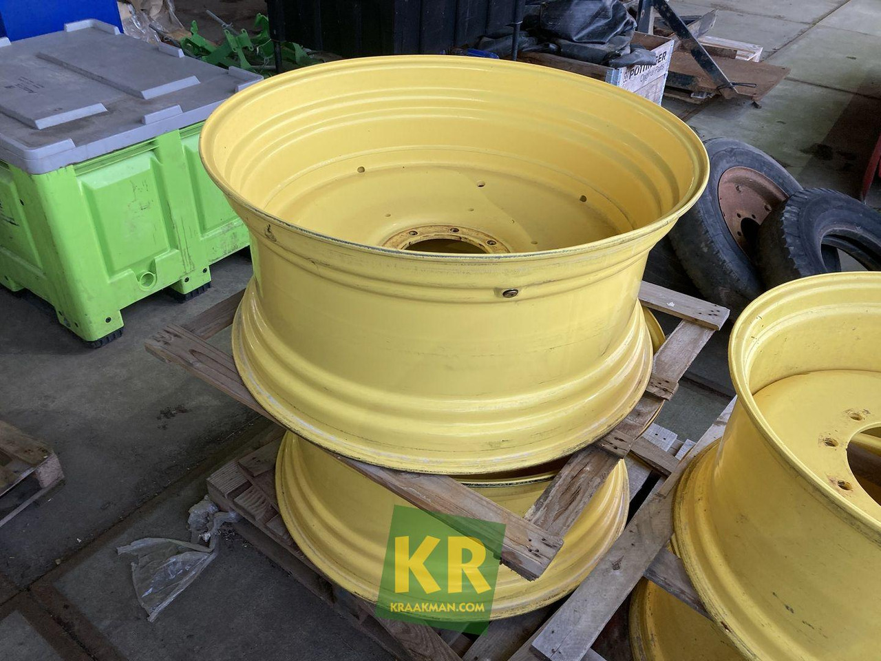 18 X 38 velg John Deere - Komplektne ratas - Põllutööseade: pilt 1 18 X 38 velg John Deere - Komplektne ratas - Põllutööseade: pilt 1