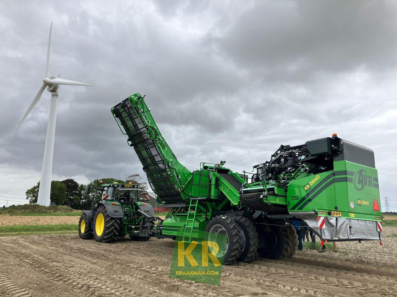 AVR Spirit 9200 aardappelrooier - Kartulivõtumasin: pilt 1 AVR Spirit 9200 aardappelrooier - Kartulivõtumasin: pilt 1