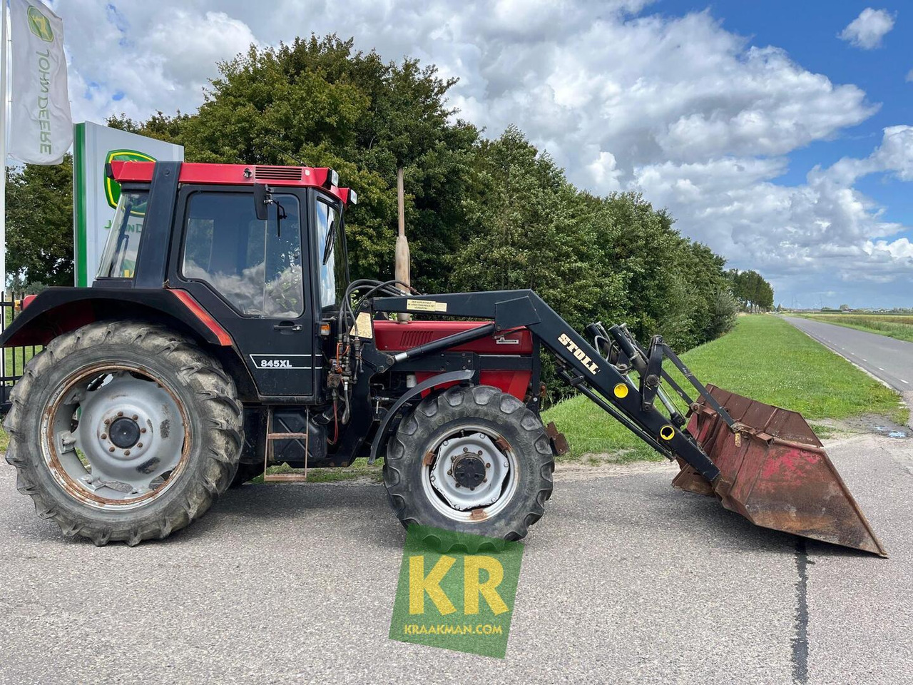 Case IH International 845 XL trekker - Traktor: pilt 1 Case IH International 845 XL trekker - Traktor: pilt 1