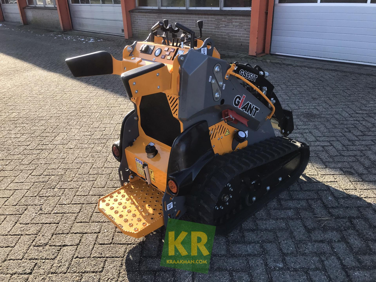 GS950T Giant - Kompaktlaadur: pilt 4 GS950T Giant - Kompaktlaadur: pilt 4