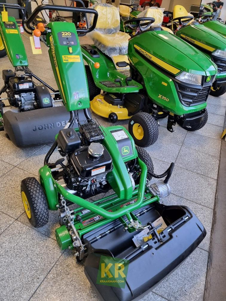 John Deere 220 - Muruniiduk: pilt 1 John Deere 220 - Muruniiduk: pilt 1